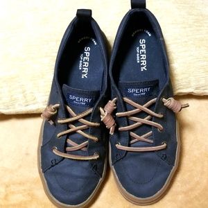 Black canvas like new Sperry top-slider.